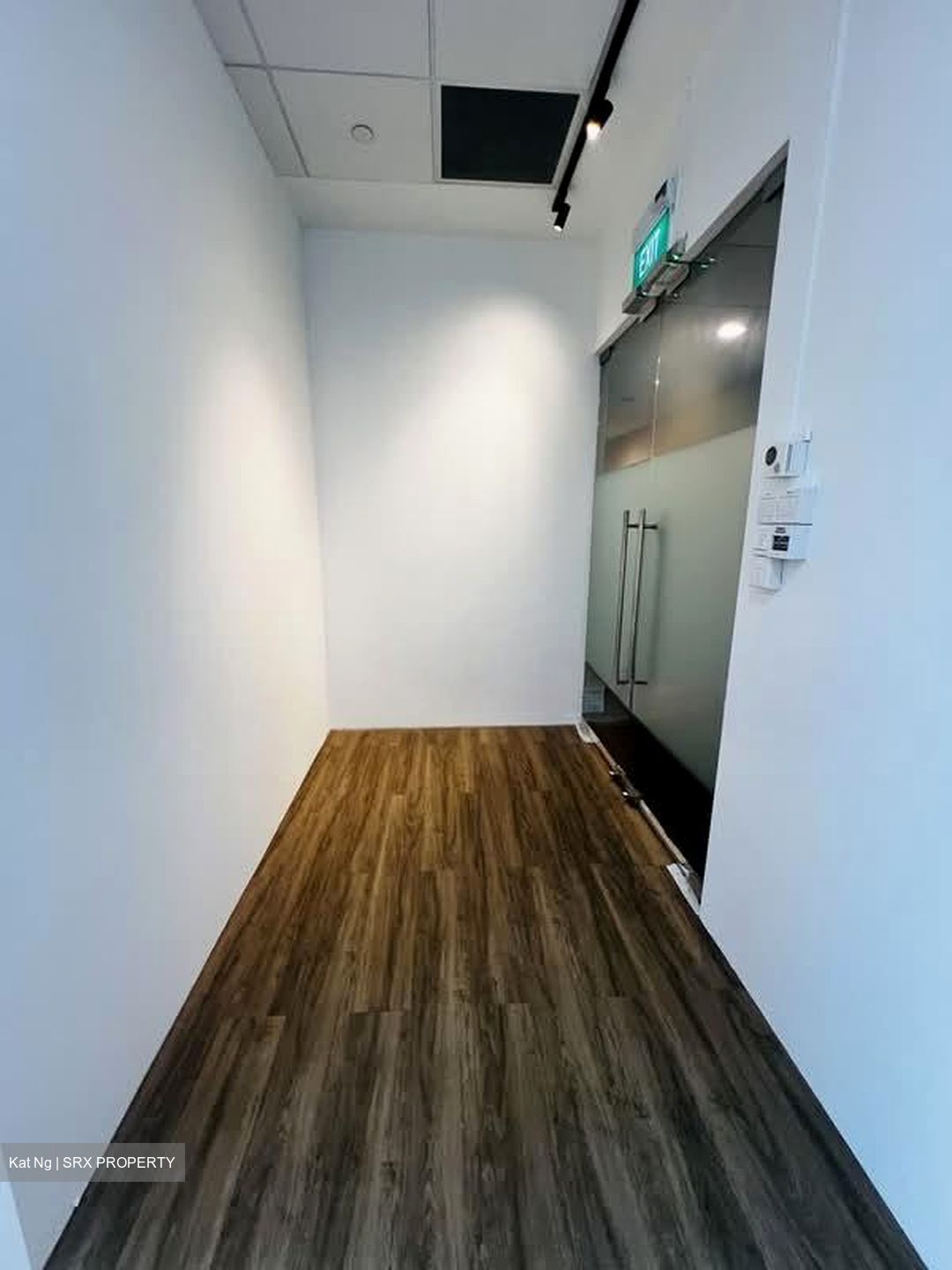 Vision Exchange (D22), Office #601939421